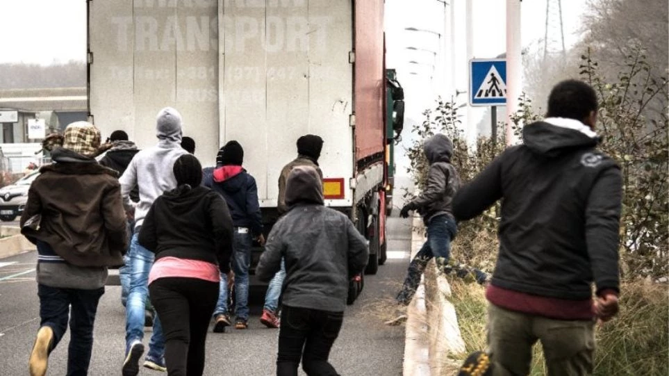 Le Soir: Το 55% των Βέλγων θεωρεί πολύ επιεική τη διαχείριση των μεταναστών που περνούν από τη χώρα